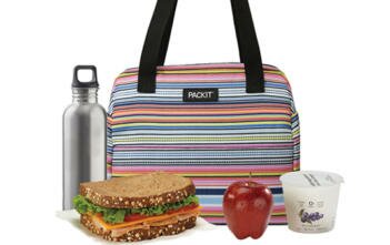 PackIt Freezable Hampton Lunch Bag in Blanket Stripe.